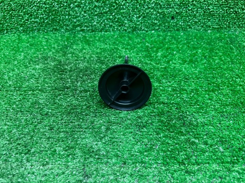 Болт крепления запасного колеса, 1500 рублей, Москва