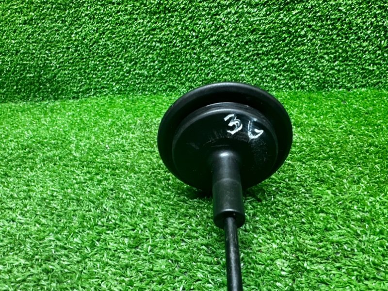 Болт крепления запасного колеса, 1500 рублей, Москва