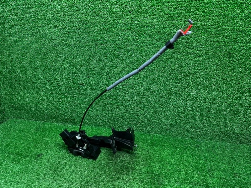 Замок двери передней правой, 2500 рублей, Москва