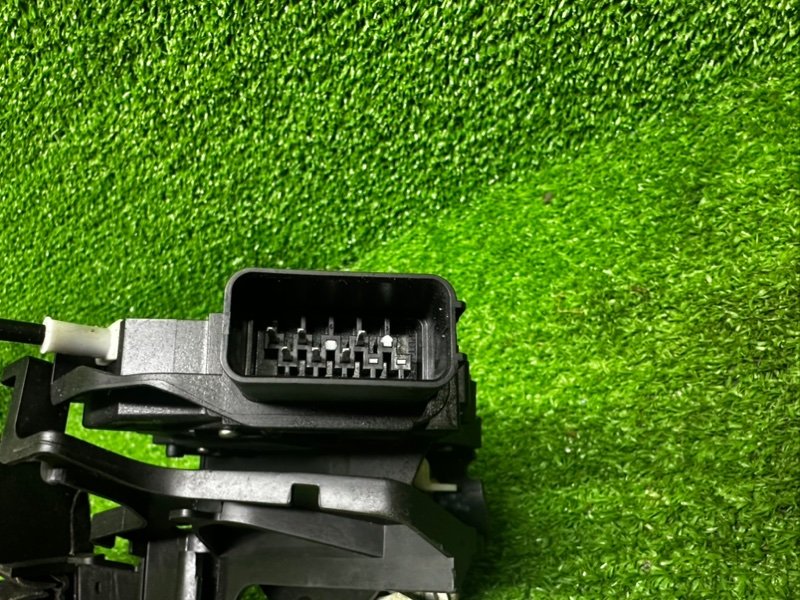 Замок двери передней правой, 2500 рублей, Москва