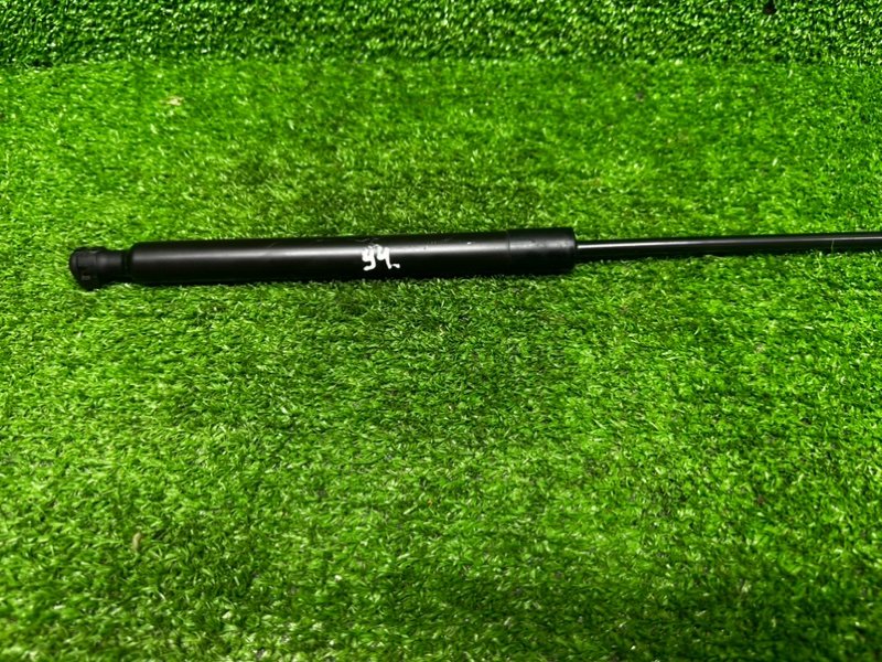 Амортизатор двери багажника, 650 рублей, Москва