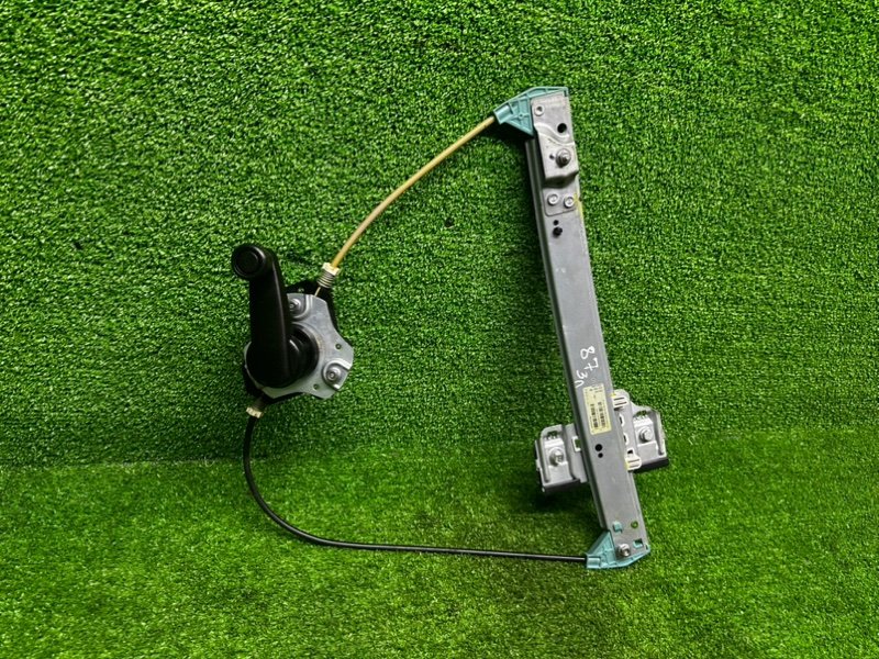 Стеклоподъемник задний, 1000 рублей, Москва