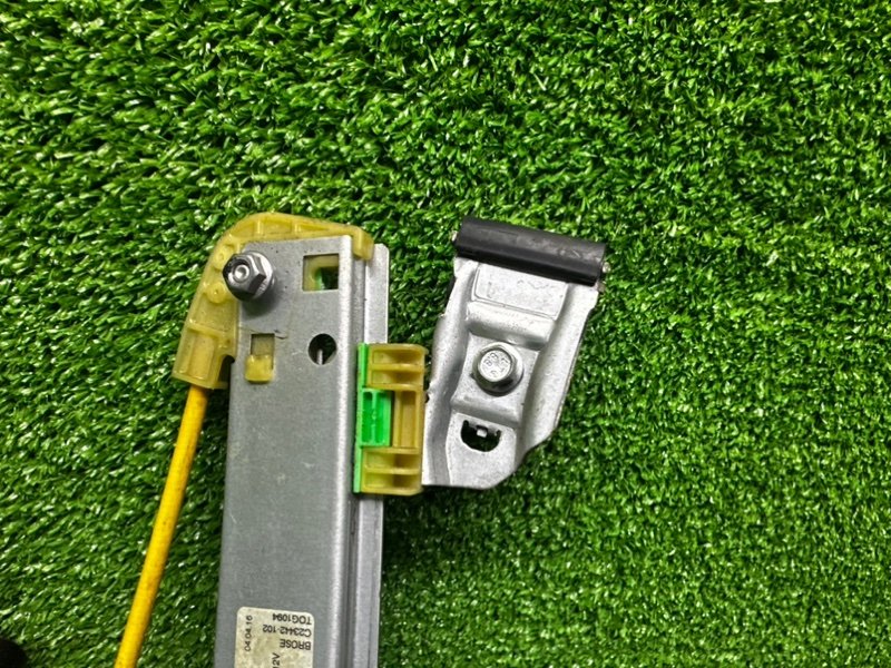 Стеклоподъемник передний, 2000 рублей, Москва