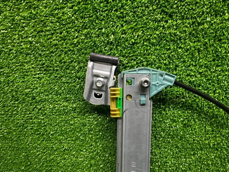 Стеклоподъемник передний, 2000 рублей, Москва