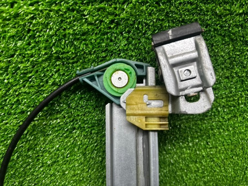 Стеклоподъемник передний, 2000 рублей, Москва