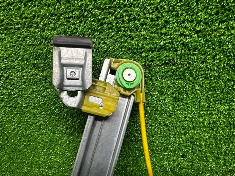 Стеклоподъемник передний, 2000 рублей, Москва