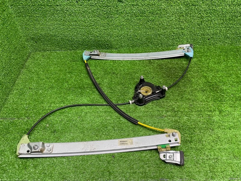 Стеклоподъемник передний, 2000 рублей, Москва