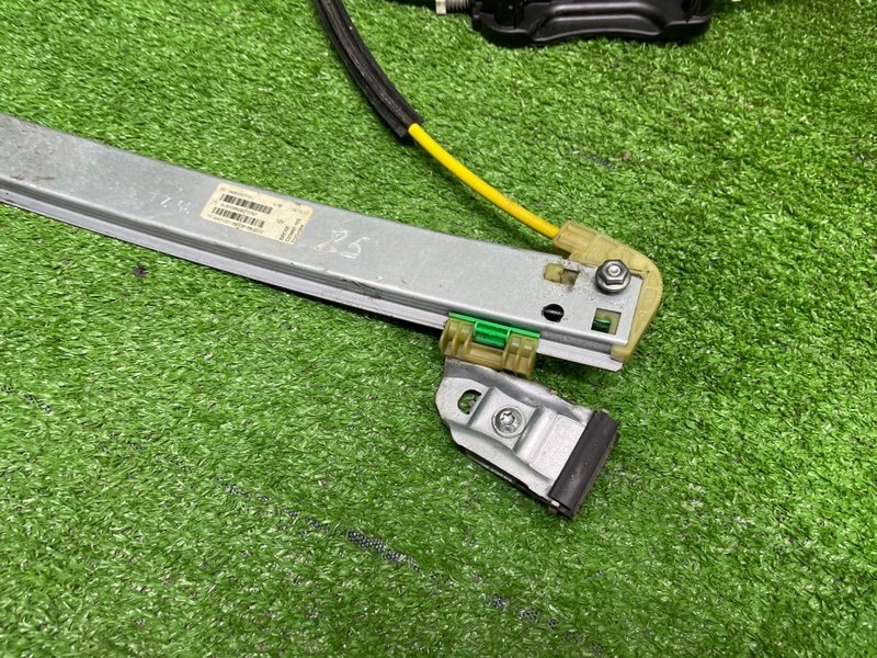 Стеклоподъемник передний, 2000 рублей, Москва