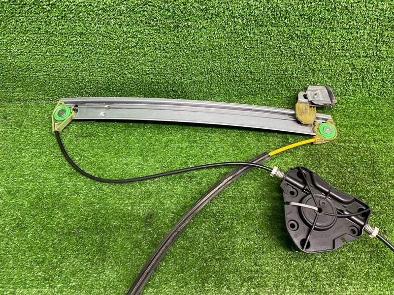 Стеклоподъемник передний, 2000 рублей, Москва