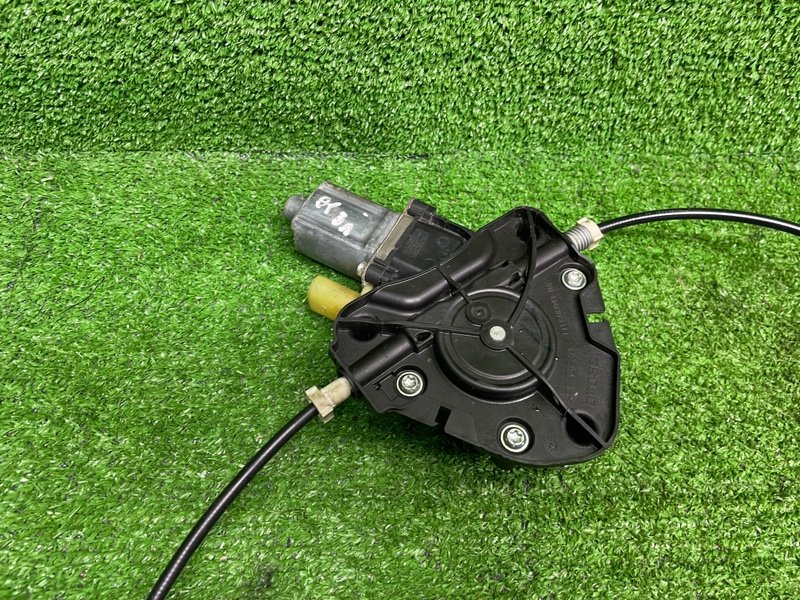 Стеклоподъемник задний, 2000 рублей, Москва