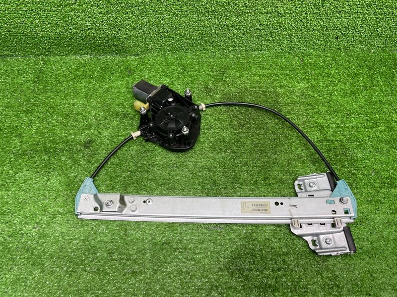 Стеклоподъемник задний, 2800 рублей, Москва