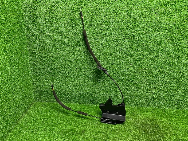 Замок двери передней правой, 3000 рублей, Москва