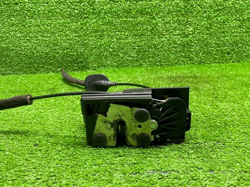 Замок двери передней правой, 3000 рублей, Москва