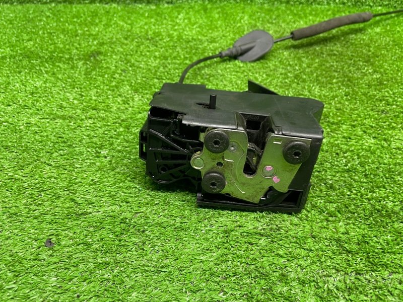 Замок двери задней правой, 2600 рублей, Москва