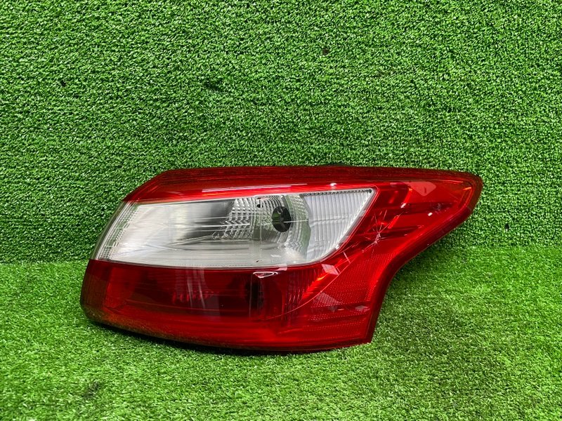 Фонарь задний правый, 3000 рублей, Москва