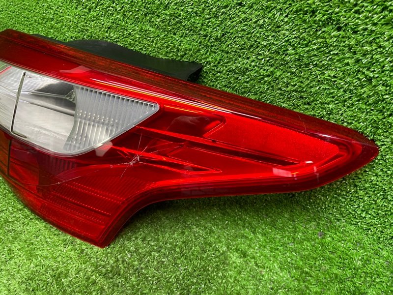 Фонарь задний правый, 3000 рублей, Москва