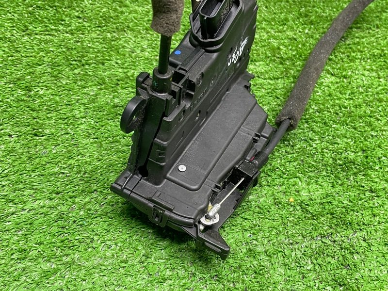 Замок двери задней левой, 2500 рублей, Москва