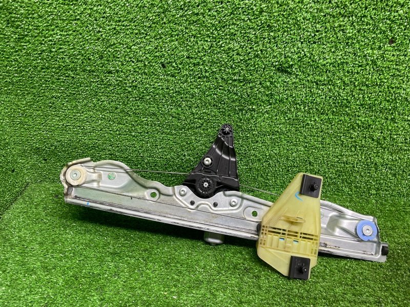 Стеклоподъемник передний, 2500 рублей, Москва