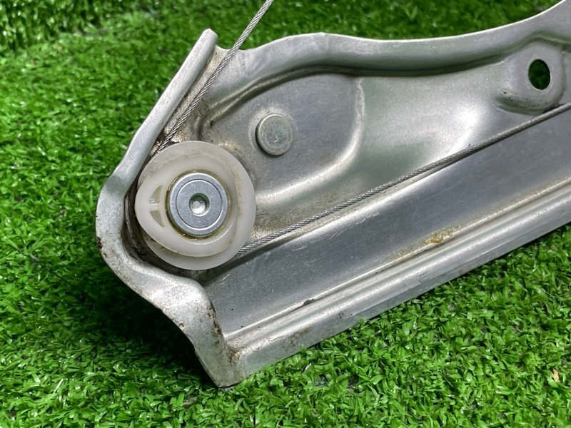 Стеклоподъемник задний, 1000 рублей, Москва