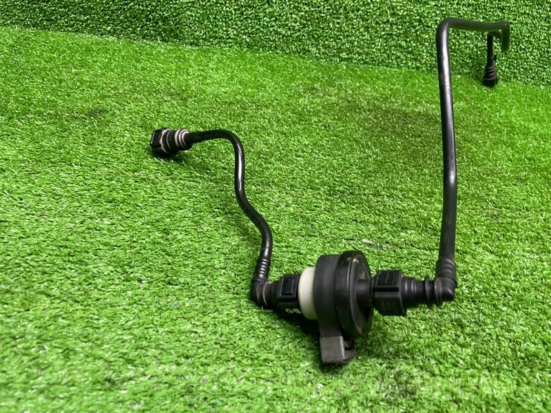 Клапан вентиляции топливного бака, 1200 рублей, Москва