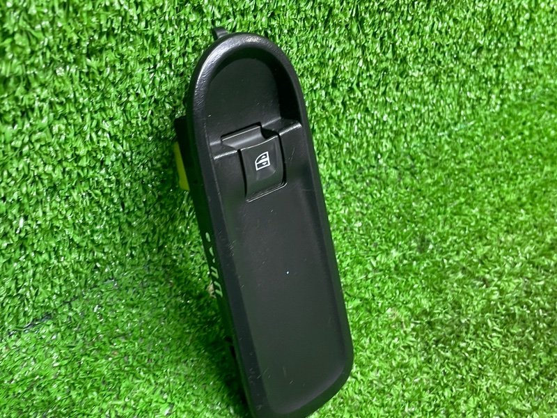 Кнопка стеклоподъемника, 600 рублей, Москва