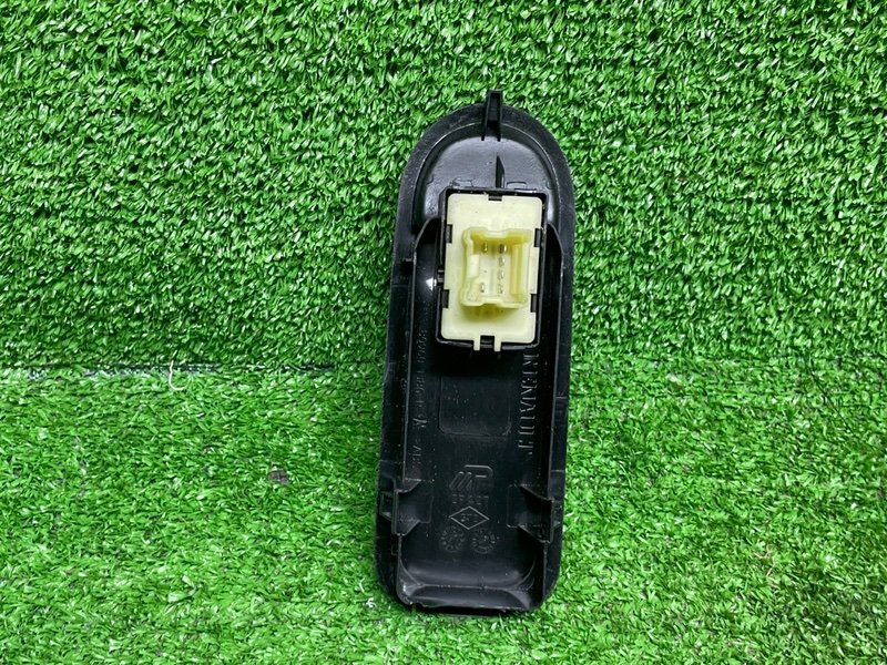 Кнопка стеклоподъемника, 600 рублей, Москва