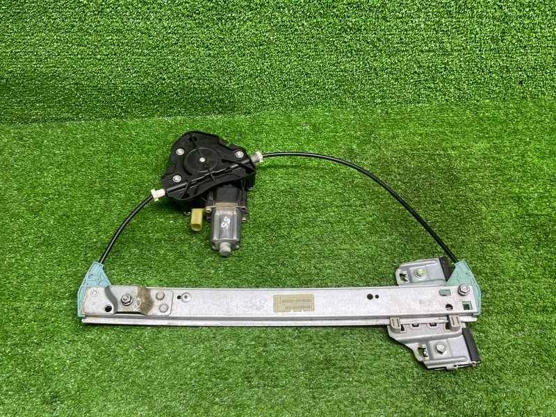 Стеклоподъемник задний, 2800 рублей, Москва