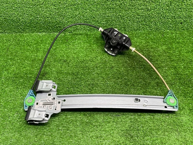 Стеклоподъемник задний, 1000 рублей, Москва