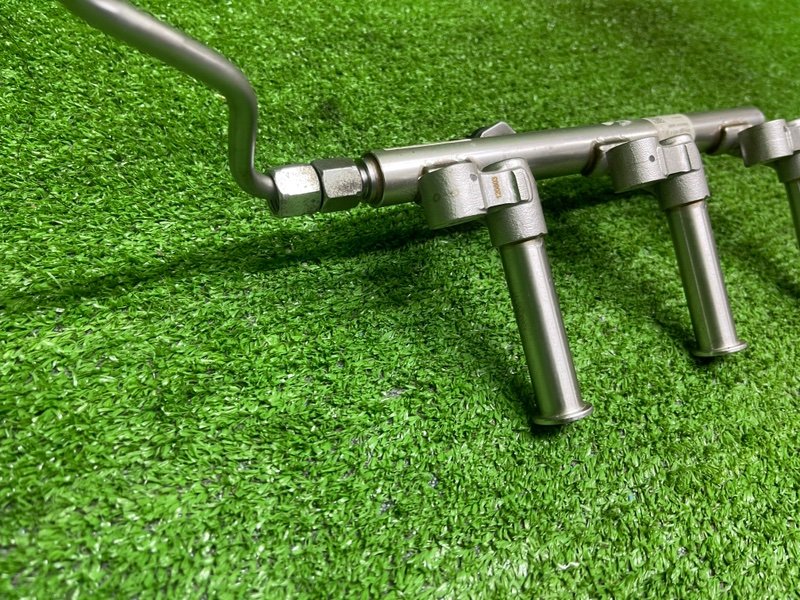 Топливная рейка, 3000 рублей, Москва