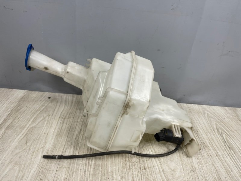 Бачок омывателя лобового стекла, 3500 рублей, Москва