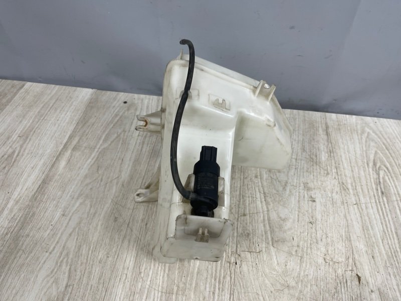 Бачок омывателя лобового стекла, 3500 рублей, Москва