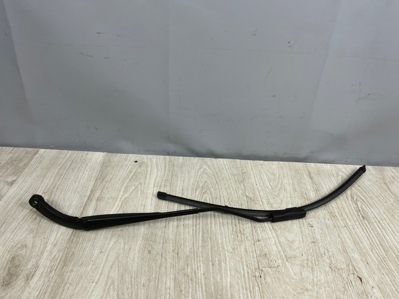 Поводок стеклоочистителя передний, 1000 рублей, Москва