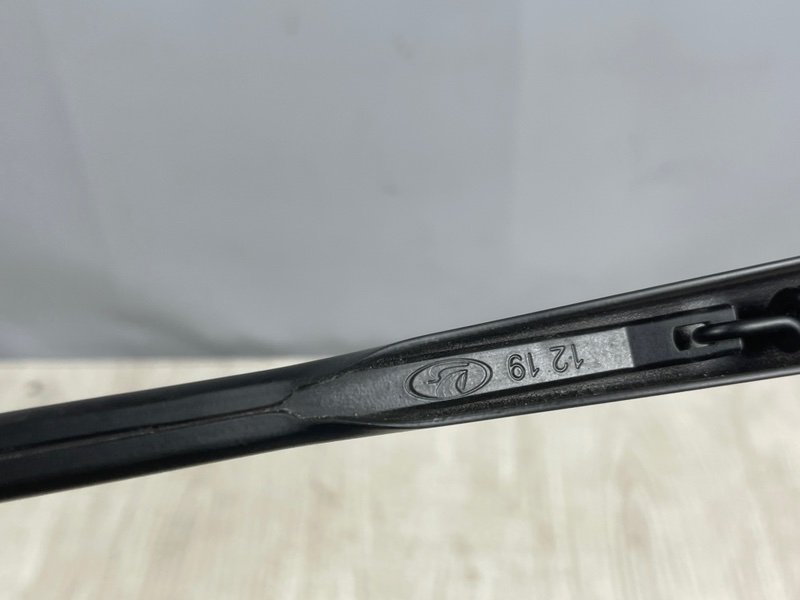 Поводок стеклоочистителя передний, 1000 рублей, Москва