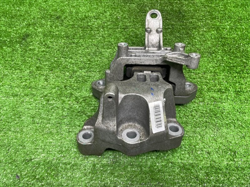 Опора двигателя, 6000 рублей, Москва