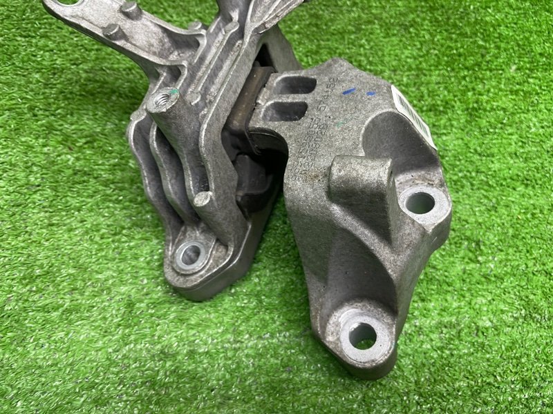 Опора двигателя, 6000 рублей, Москва