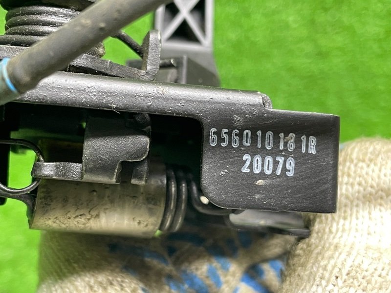 Замок капота, 2000 рублей, Москва