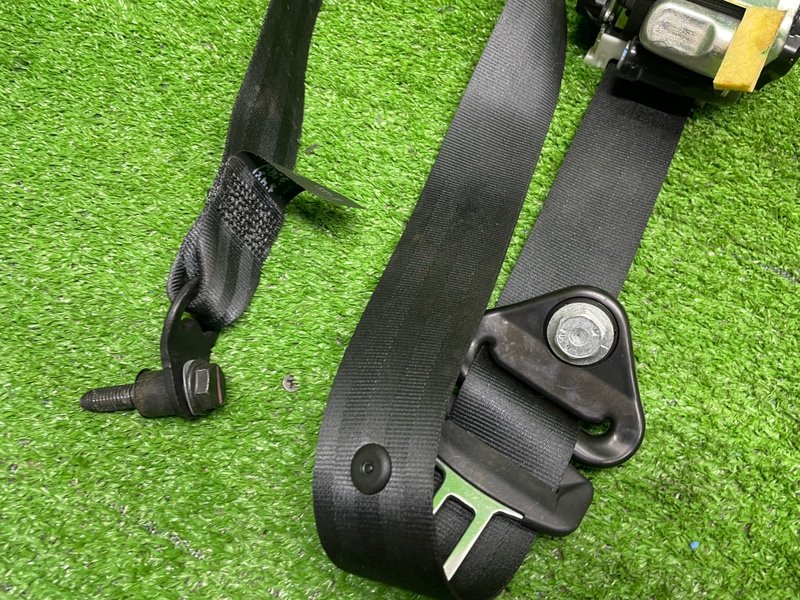 Ремень безопасности, 5000 рублей, Москва