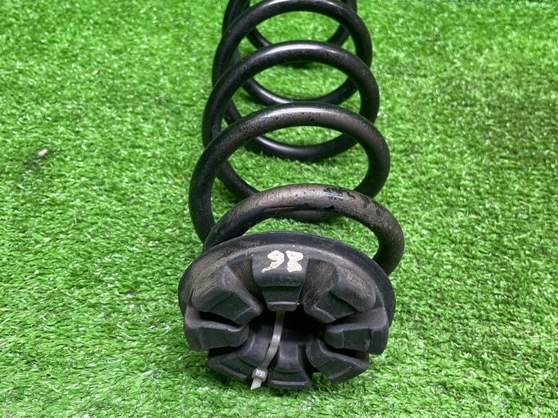 Пружина задняя, 1000 рублей, Москва