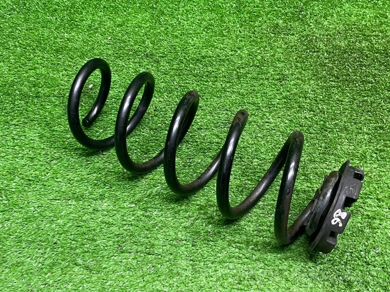 Пружина задняя, 1000 рублей, Москва