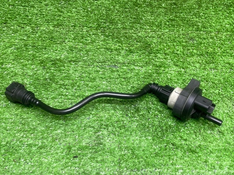 Клапан вентиляции топливного бака, 1200 рублей, Москва