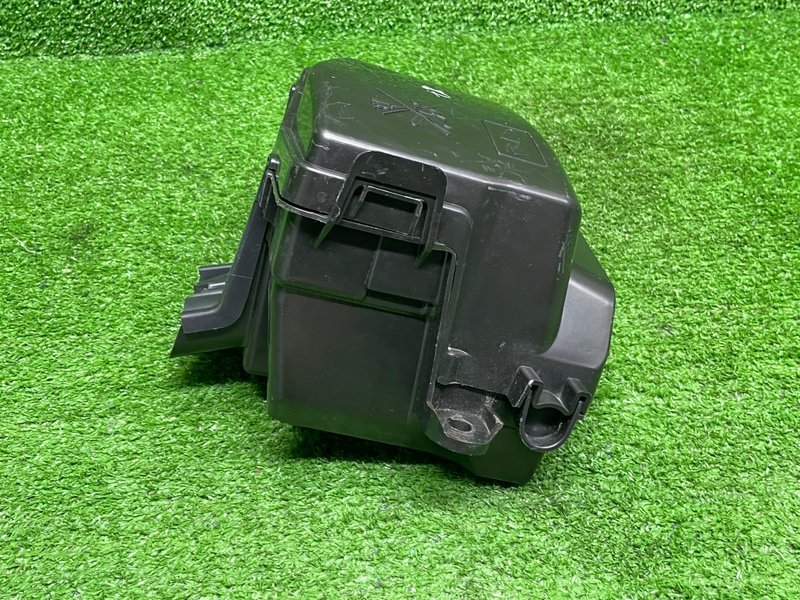 Корпус блока предохранителей, 2000 рублей, Москва