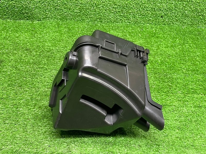 Корпус блока предохранителей, 2000 рублей, Москва