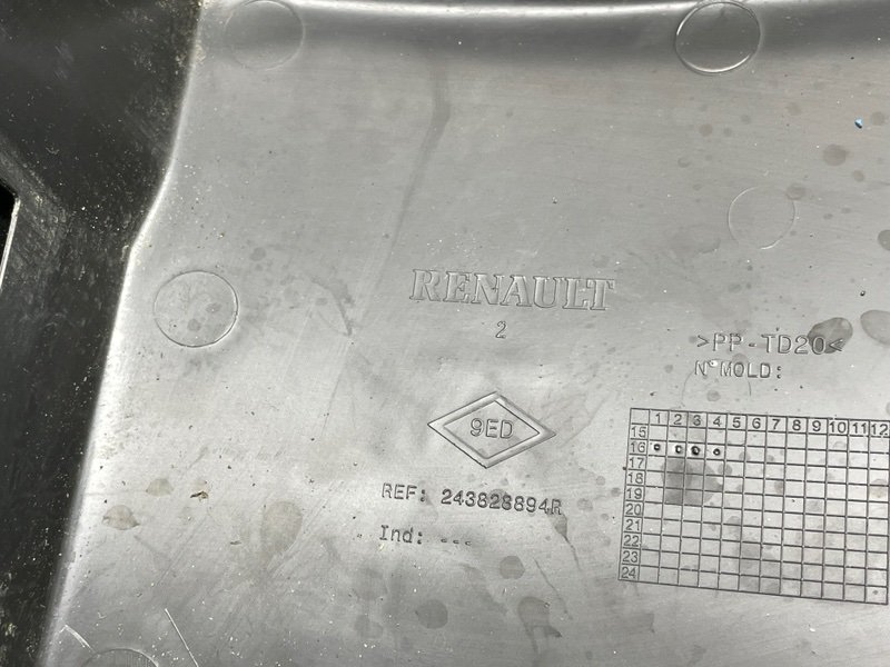 Корпус блока предохранителей, 2000 рублей, Москва