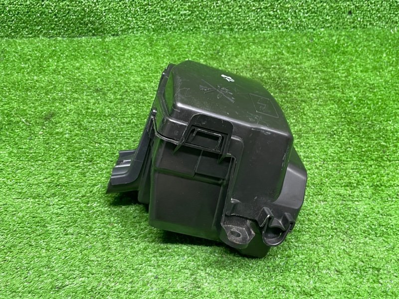 Корпус блока предохранителей, 2000 рублей, Москва