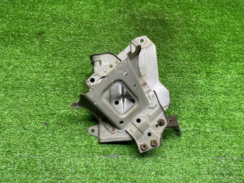 Площадка под АКБ, 1500 рублей, Москва