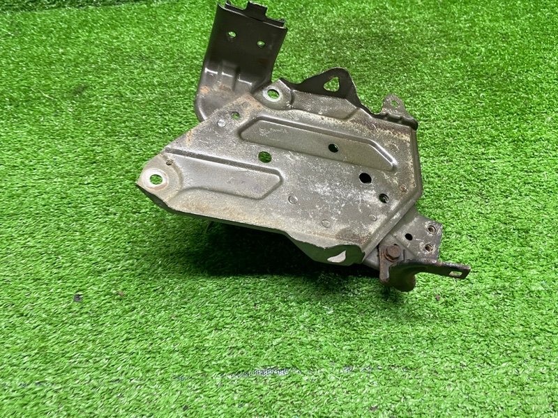 Площадка под АКБ, 1500 рублей, Москва