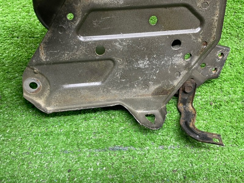 Площадка под АКБ, 1500 рублей, Москва