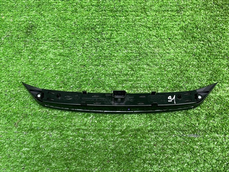 Блок кнопок, 1000 рублей, Москва