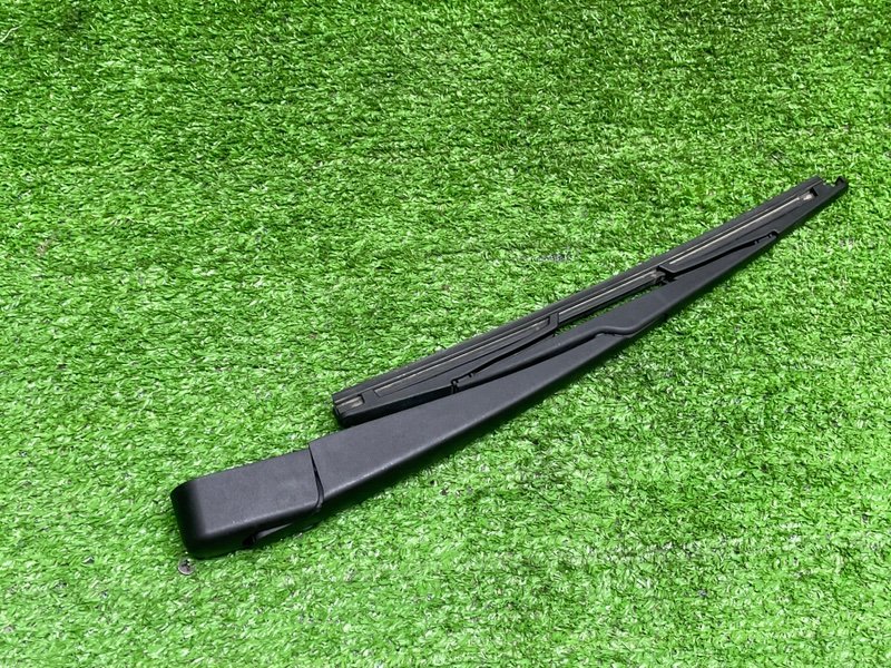 Поводок стеклоочистителя задний, 1500 рублей, Москва