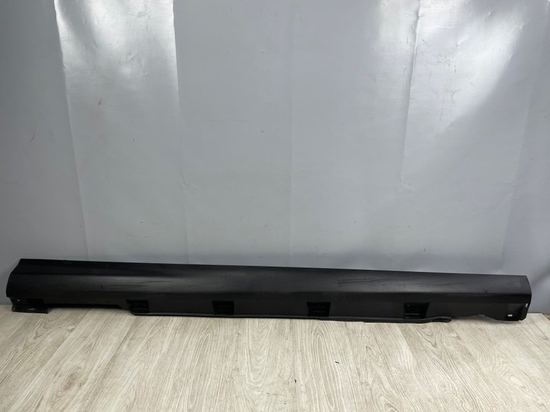 Накладка порога, 1000 рублей, Москва